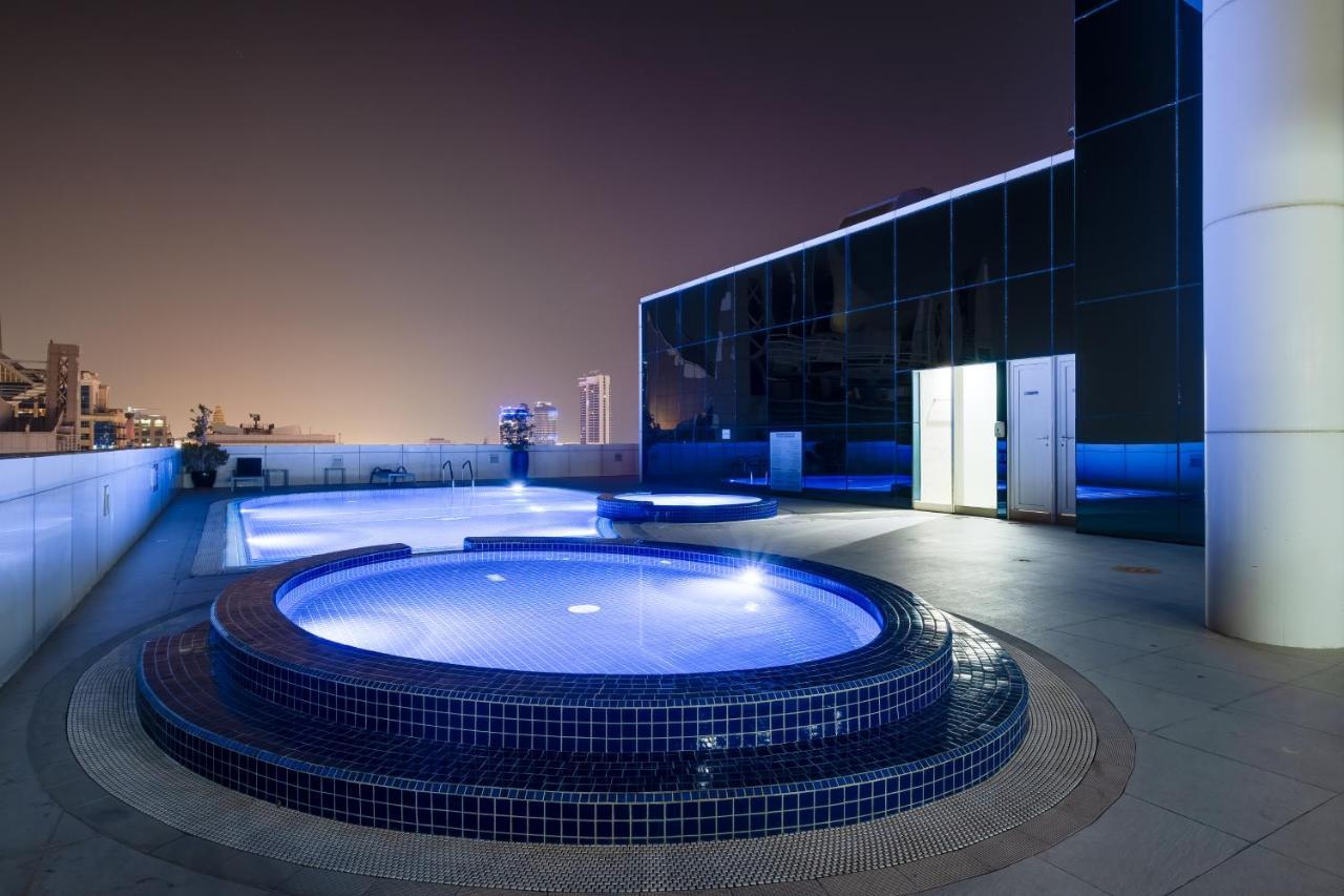 Luxury Apt - Rooftop Pool - City View ドバイ エクステリア 写真